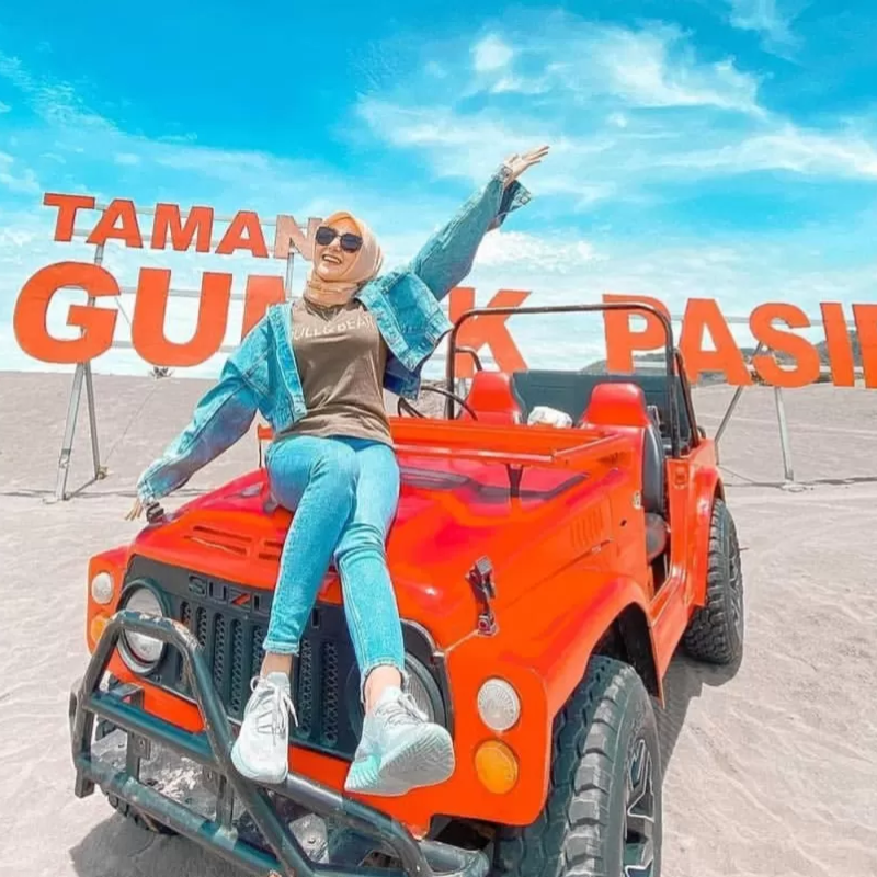 Jeep Gumuk Pasir